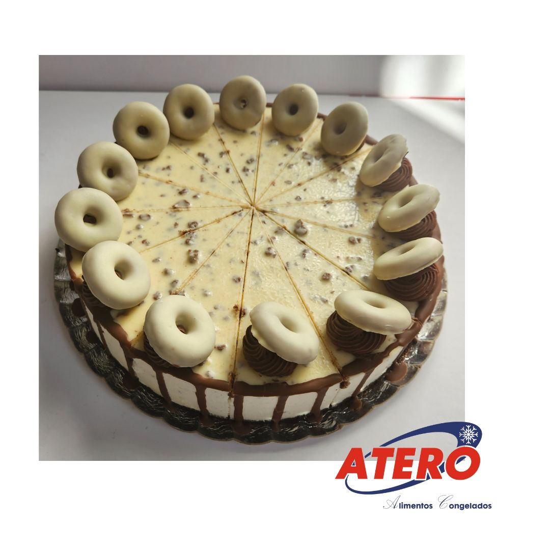 TARTA CHOCOLATE BLANCO CON FILIPINOS (1650GR)